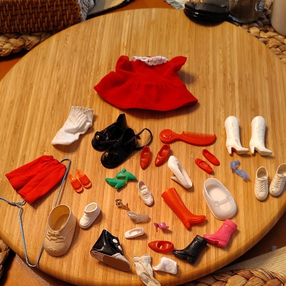 Vintage  Barbie Doll And Doll Dress with Accessories - Picture 1 of 4